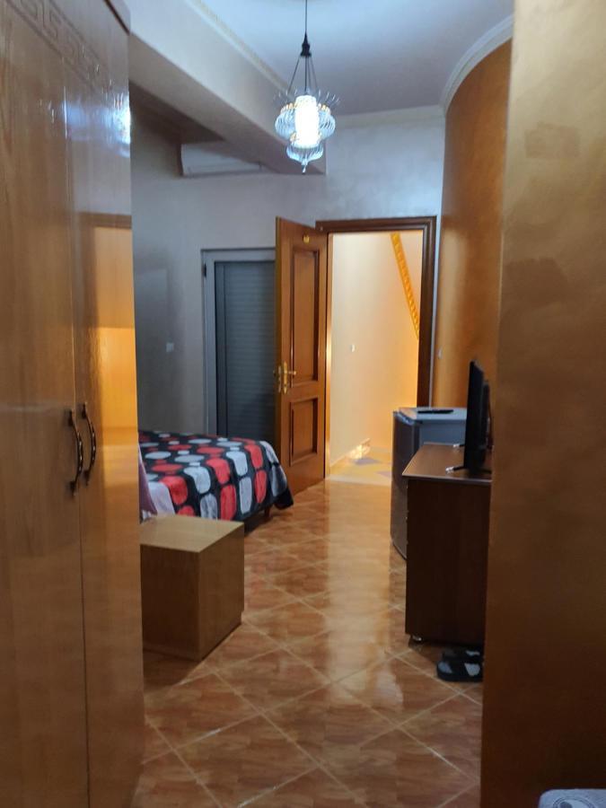 Kompleksi Gjoni Fier Dış mekan fotoğraf