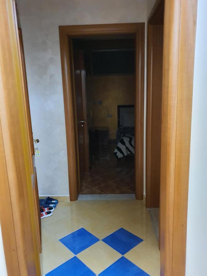 Kompleksi Gjoni Fier Dış mekan fotoğraf